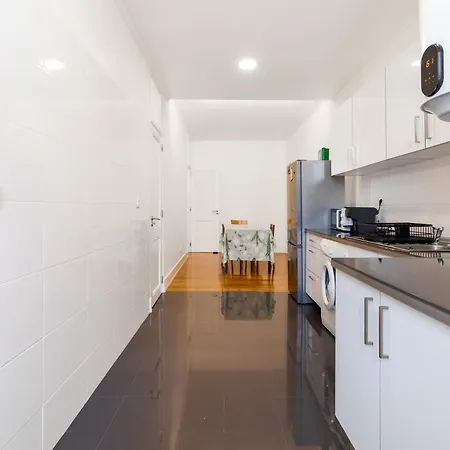 게스트하우스 Arroios - Third Floor 리스본