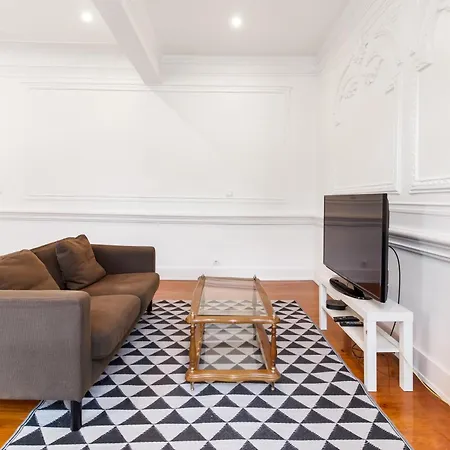 Гостевой дом Arroios - Third Floor