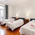 Arroios - Third Floor بيت ضيافة *